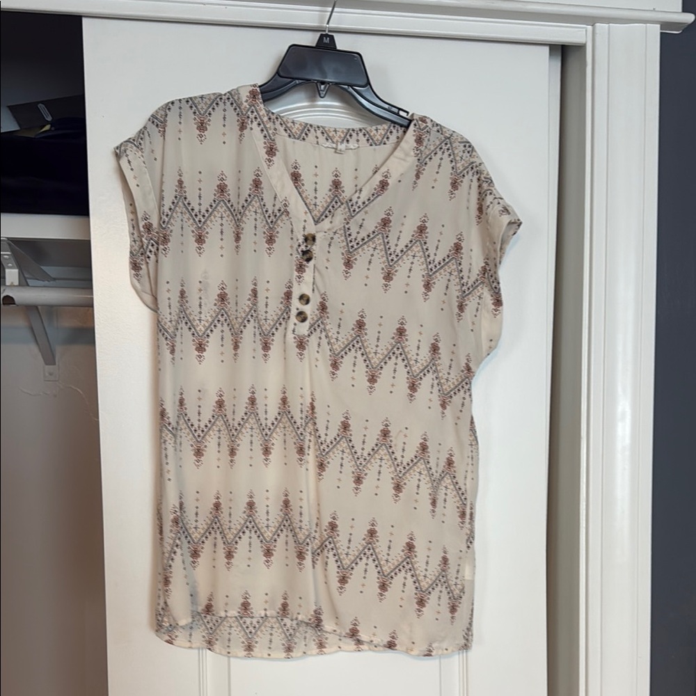 Women's Cream Patterned Top